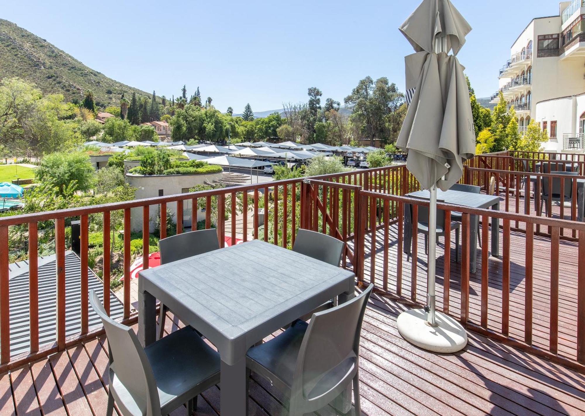Avalon Springs Hotell Montagu Exteriör bild